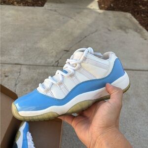 Jordan 11 Low UNC Size 7Y/8.5 Women